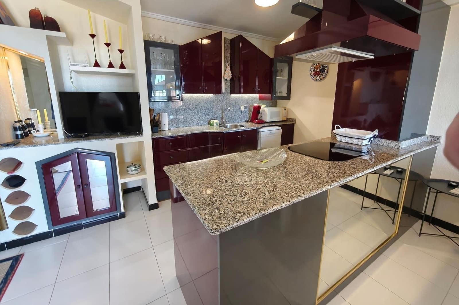 2 quarto Bungalow para venda em La Siesta com piscina - 175 000 € (Ref: 10133452)