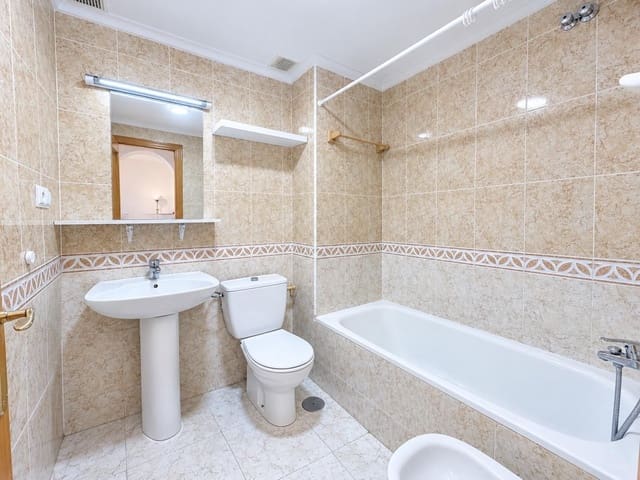 2 soverom Leilighet til salgs i Torreblanca, Torrevieja med svømmebasseng - € 149 000 (Ref: 10133453)