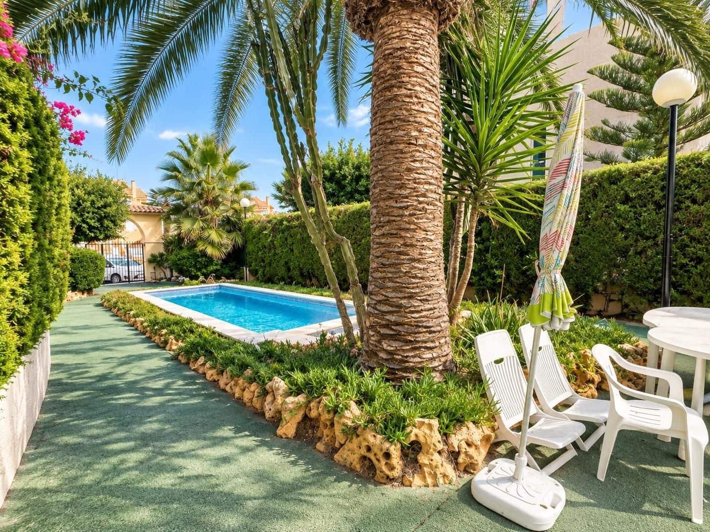 2 soverom Leilighet til salgs i Torrevieja med svømmebasseng - € 149 000 (Ref: 10133453)