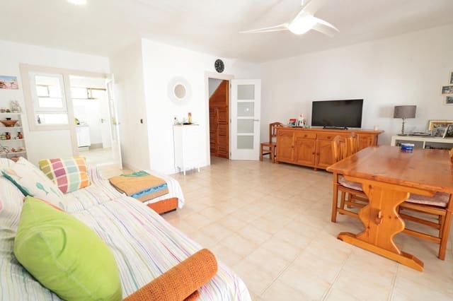 3 slaapkamer Rijtjeshuis te koop in Playa de los Náufragos, Torrevieja - € 239.000 (Ref: 10136268)