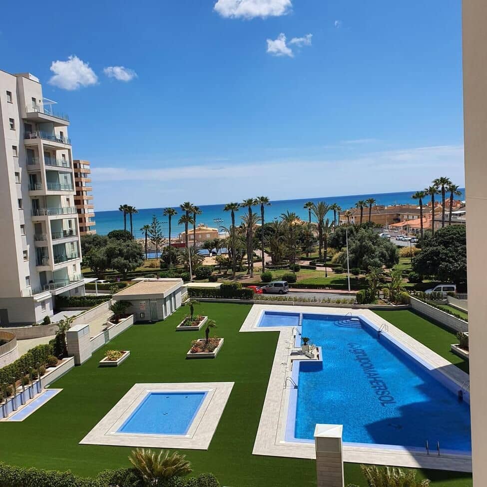 2 sypialnia Apartament na sprzedaż w Torrevieja z basenem garażem - 344 900 € (Ref: 10139881)