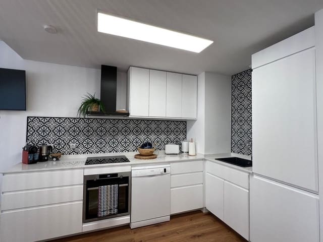 2 quarto Apartamento para venda em Centro, Torrevieja com piscina garagem - 344 900 € (Ref: 10139881)