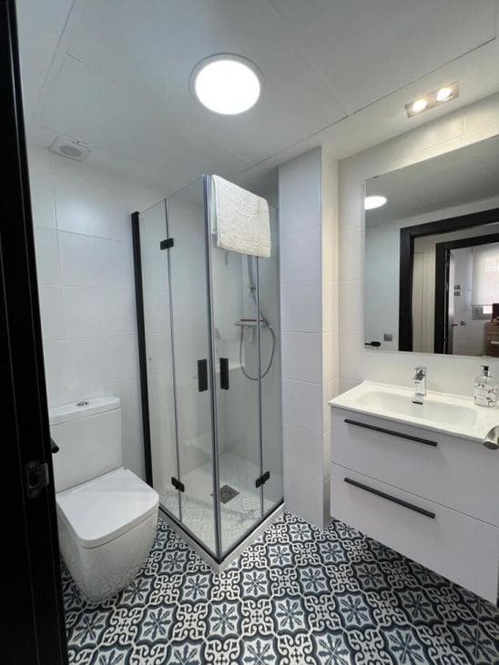2 sypialnia Apartament na sprzedaż w Torrevieja z basenem garażem - 344 900 € (Ref: 10139881)