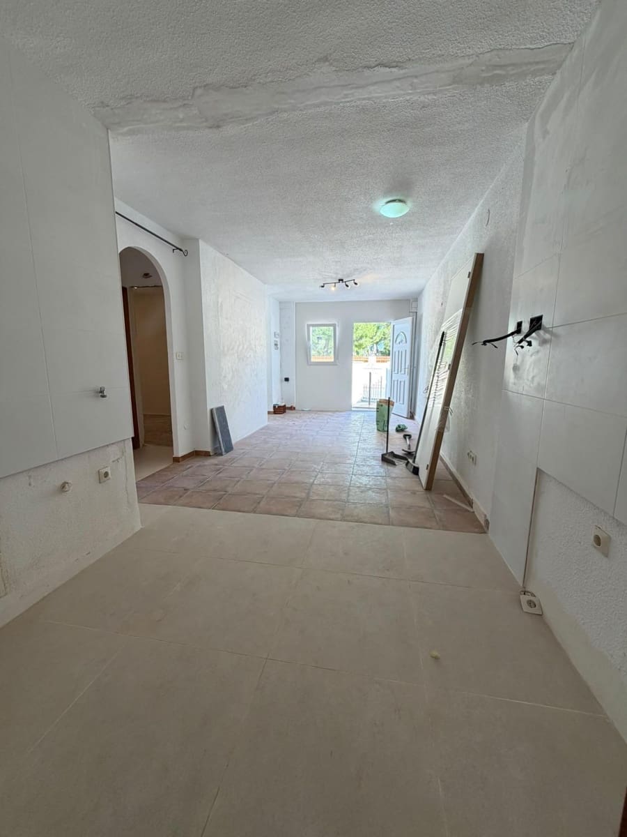 2 soveværelse Villa til salg i Pinar de Campoverde med garage - € 149.000 (Ref: 10142526)