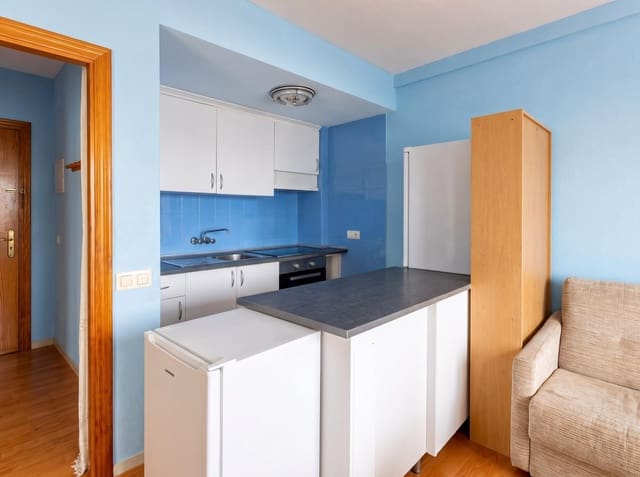 1 quarto Apartamento para venda em La Veleta, Torrevieja com piscina - 110 000 € (Ref: 10142535)