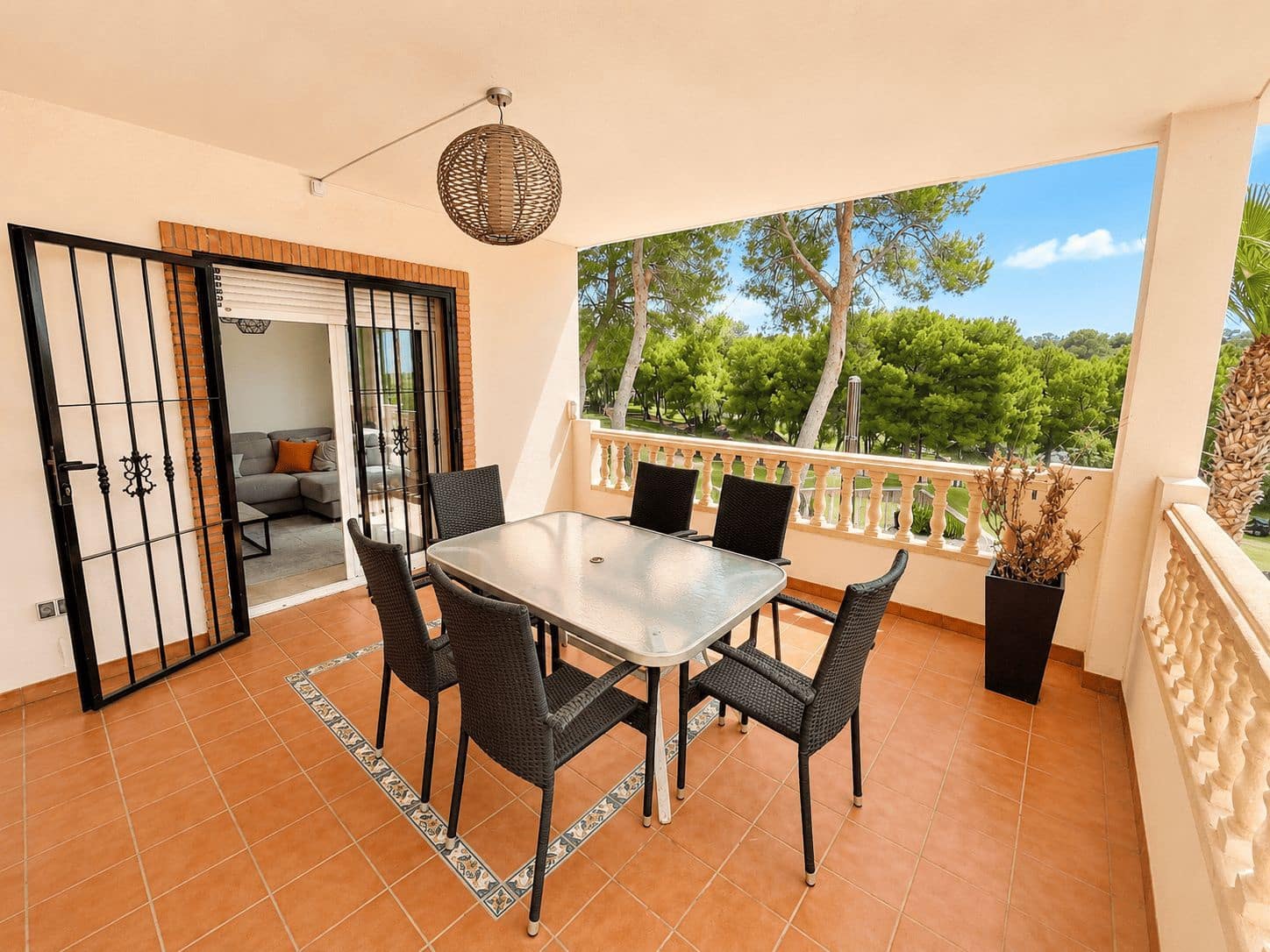 4 Zimmer Villa zu verkaufen in Las Ramblas Golf mit Pool Garage - 645.000 € (Ref: 10142537)