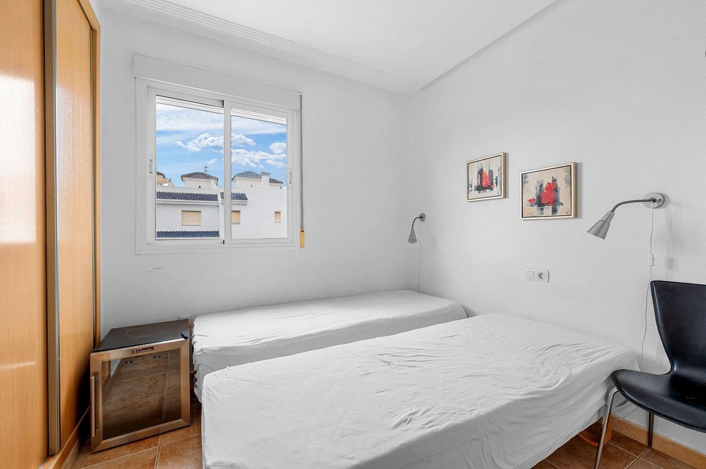 3 sypialnia Apartament na sprzedaż w La Veleta z basenem garażem - 385 000 € (Ref: 10142541)