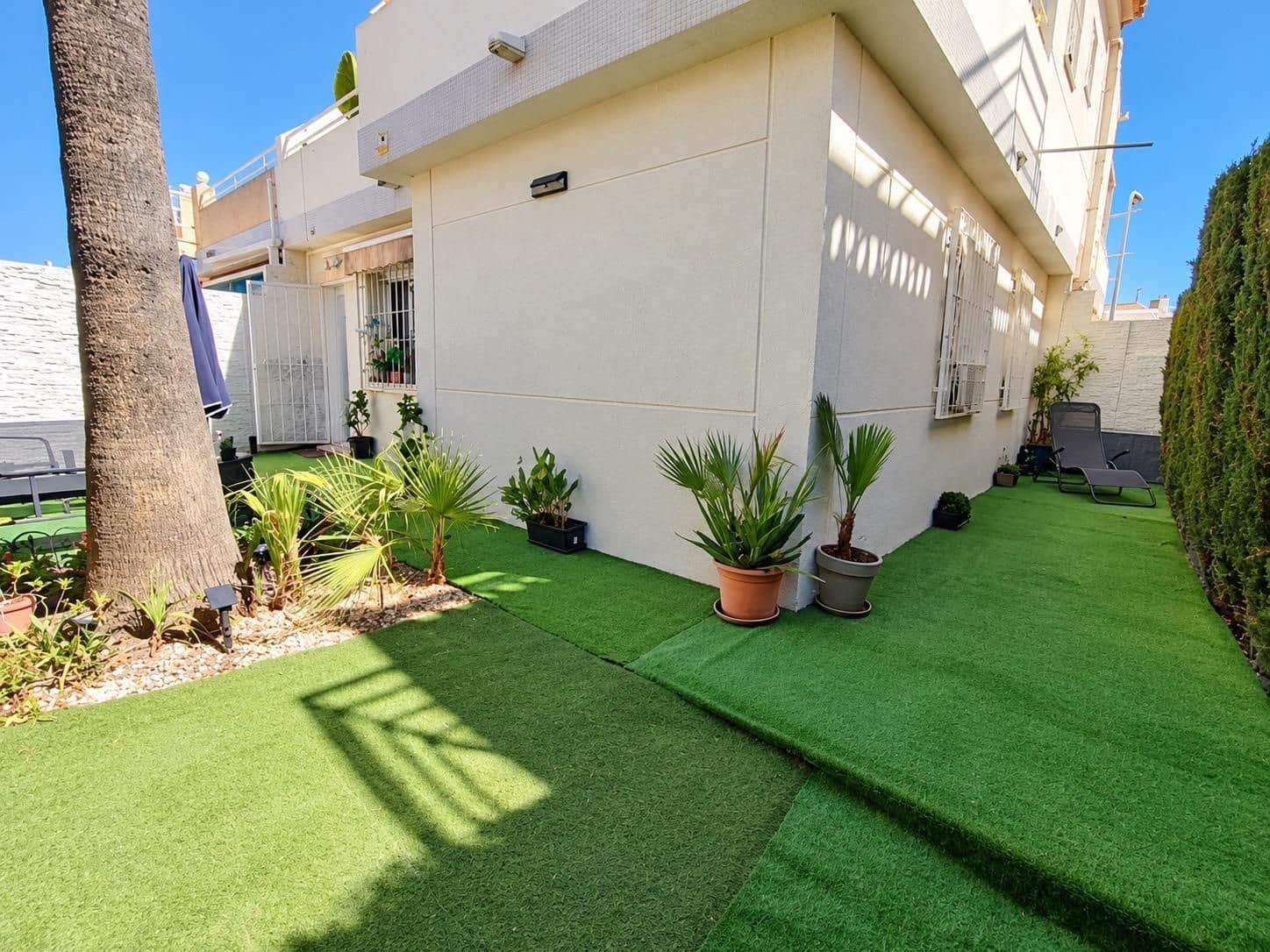 3 sypialnia Willa na sprzedaż w Torrevieja z basenem - 234 900 € (Ref: 10142545)