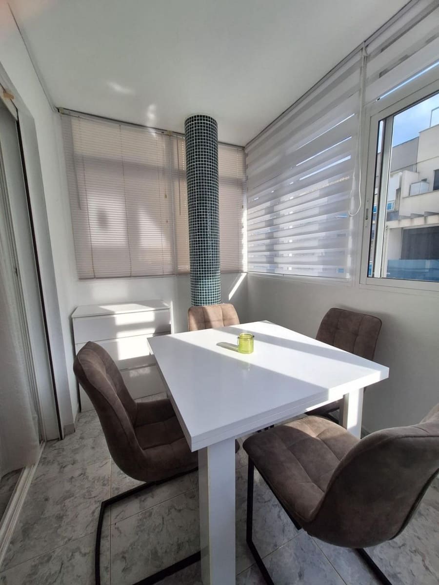 2 sovrum Lägenhet till salu i Torrevieja - 147 900 € (Ref: 10142548)