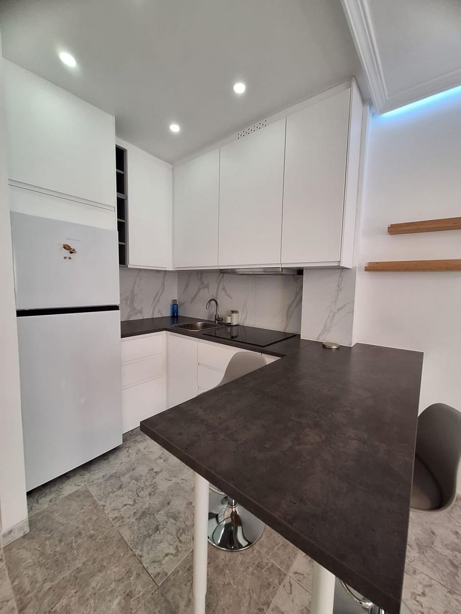 2 sovrum Lägenhet till salu i Torrevieja - 147 900 € (Ref: 10142548)