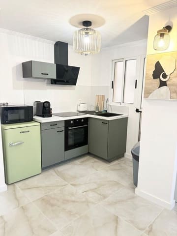 2 chambre Appartement à vendre à Centro, Torrevieja avec piscine - 167 900 € (Ref: 10142549)