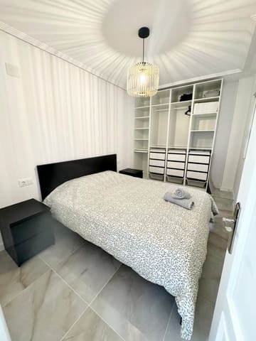 2 chambre Appartement à vendre à Centro, Torrevieja avec piscine - 167 900 € (Ref: 10142549)