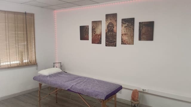 4 soveværelse Byhus til salg i Salinas - € 120.000 (Ref: 10142551)