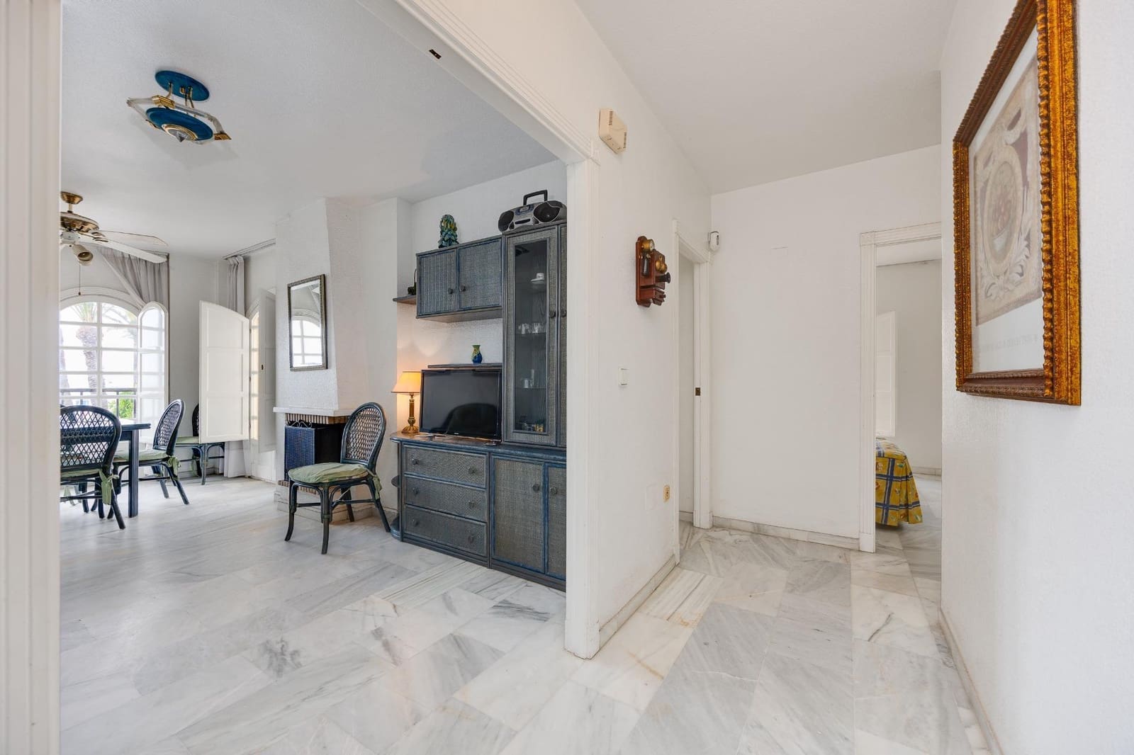 Apartamento de 3 habitaciones en Torrevieja en venta con piscina - 266.900 € (Ref: 10147308)