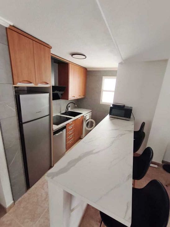 2 slaapkamer Penthouse te koop in Torrevieja met zwembad - € 155.000 (Ref: 10148919)