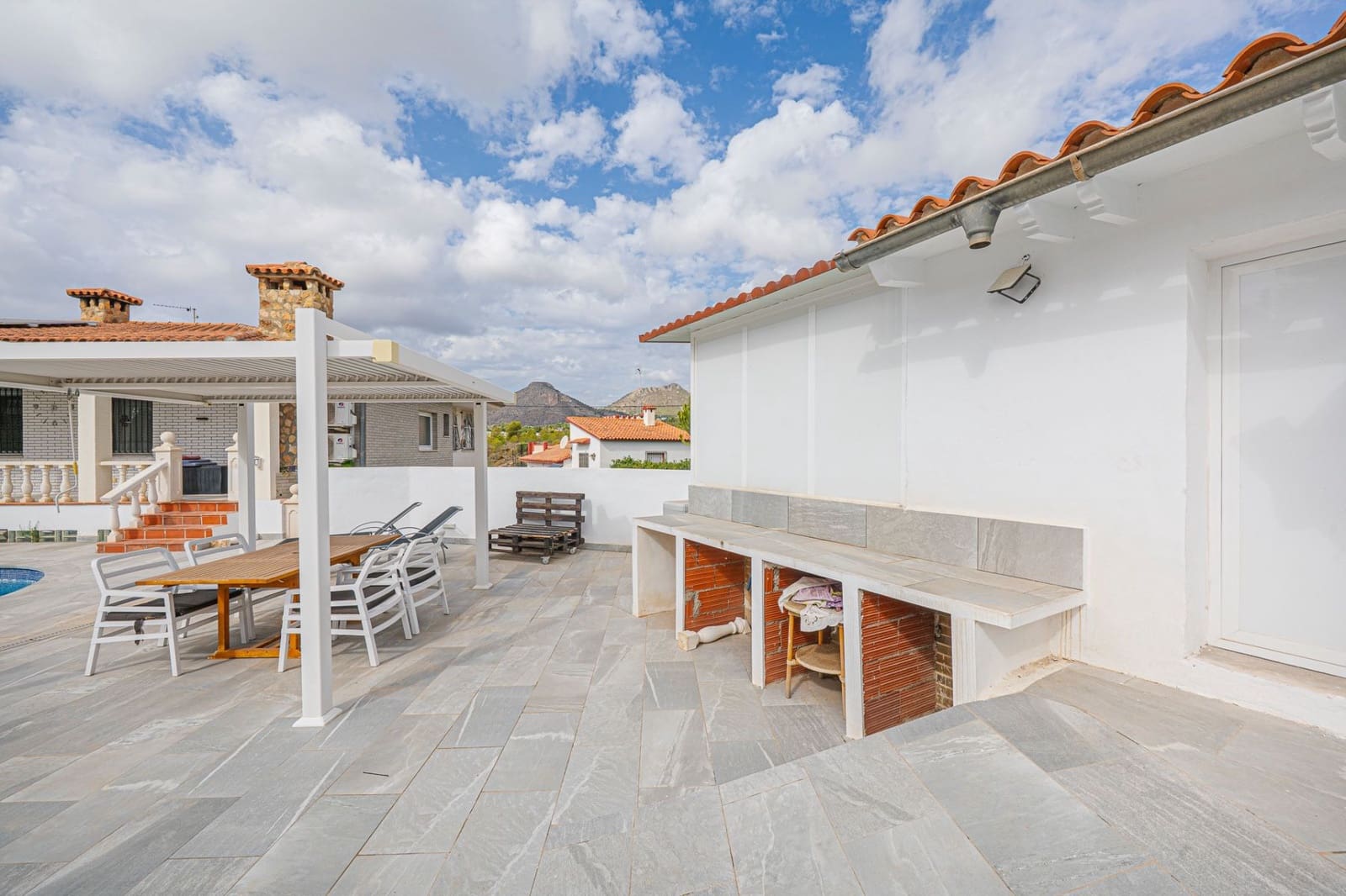 5 chambre Villa/Maison à vendre à Benidorm avec piscine garage - 570 000 € (Ref: 10148920)