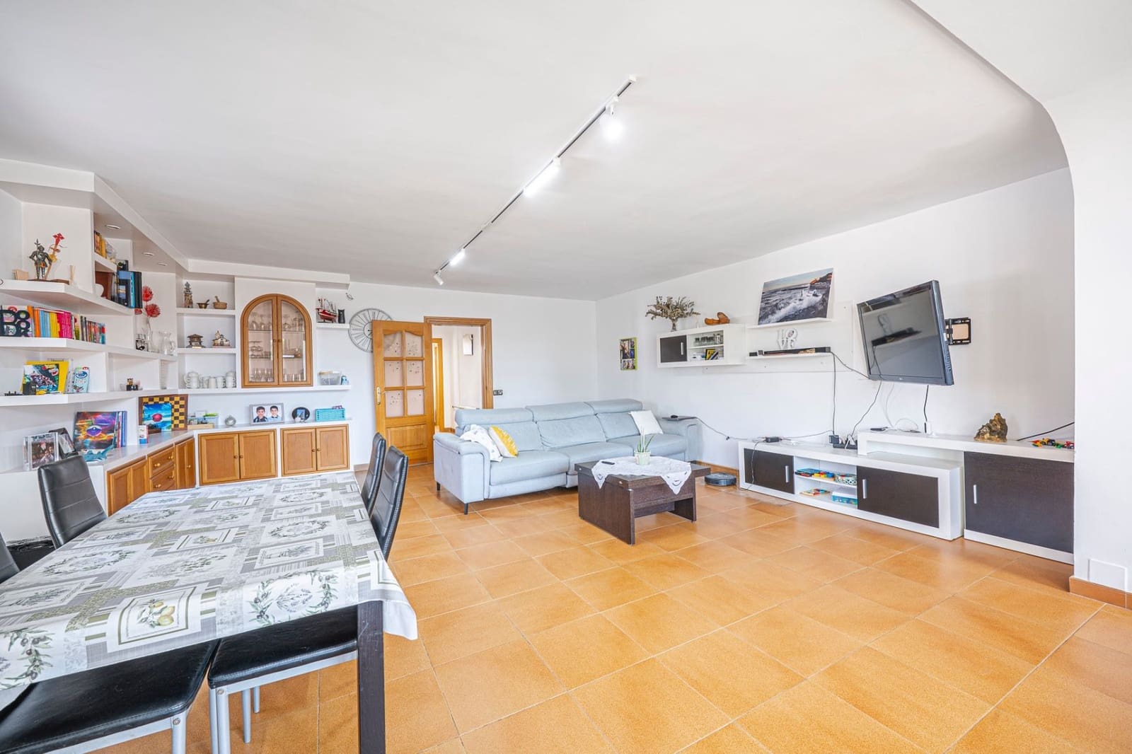 5 chambre Villa/Maison à vendre à Benidorm avec piscine garage - 570 000 € (Ref: 10148920)