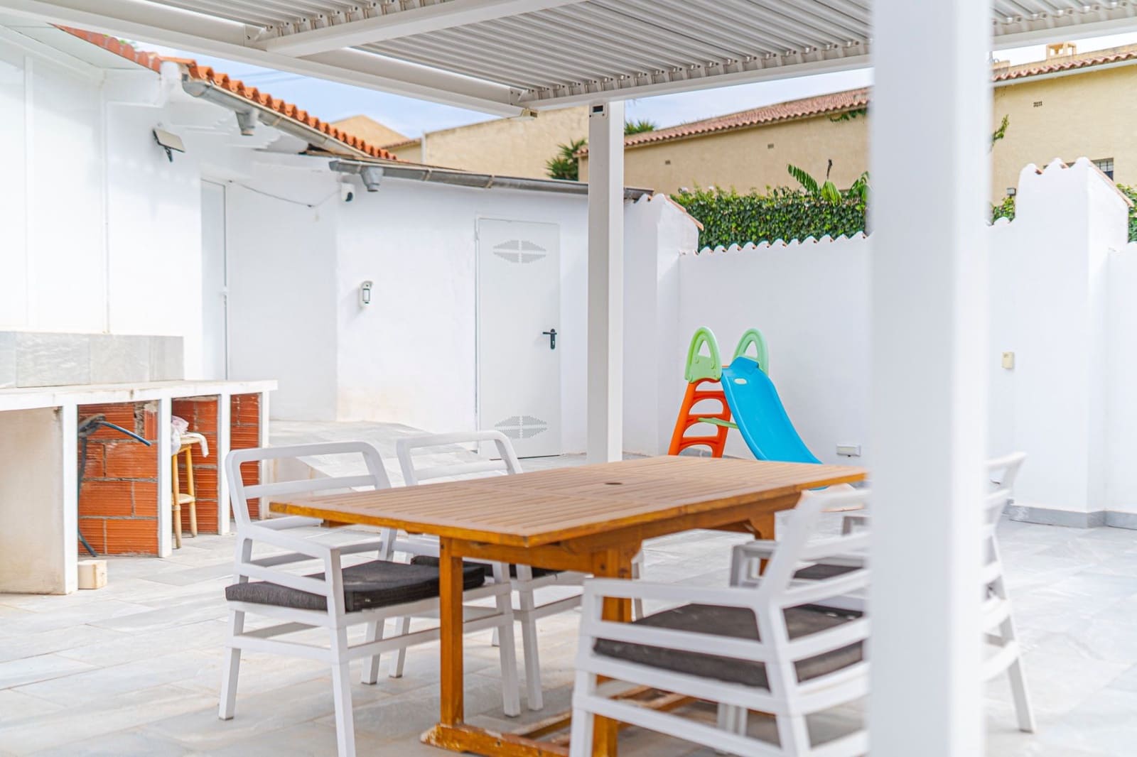 5 chambre Villa/Maison à vendre à Benidorm avec piscine garage - 570 000 € (Ref: 10148921)