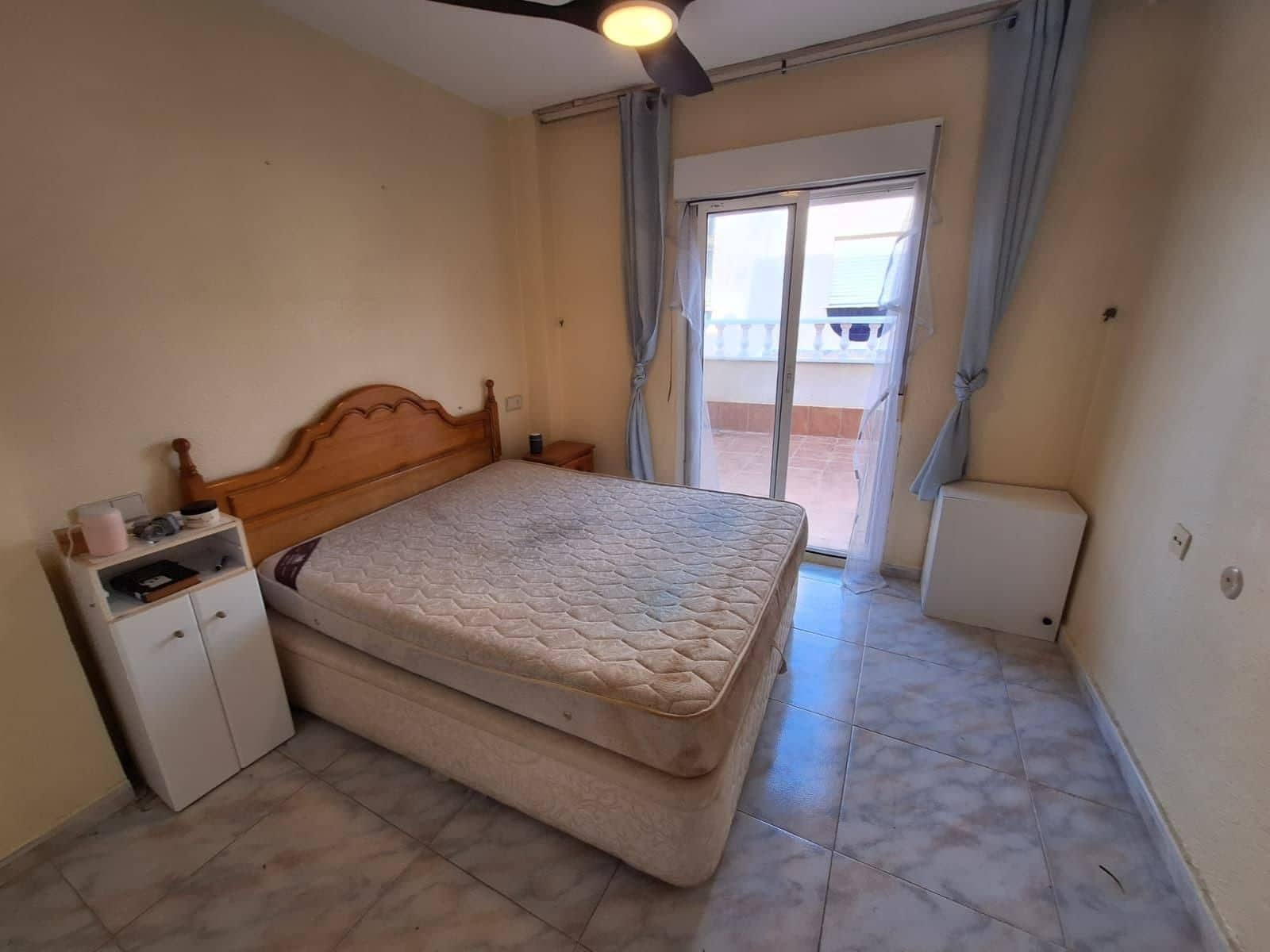 5 soveværelse Villa til salg i Torrevieja med swimmingpool - € 209.900 (Ref: 10148930)