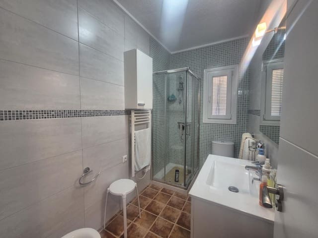 3 sovrum Villa till salu i La Siesta, Torrevieja med garage - 525 000 € (Ref: 10148932)