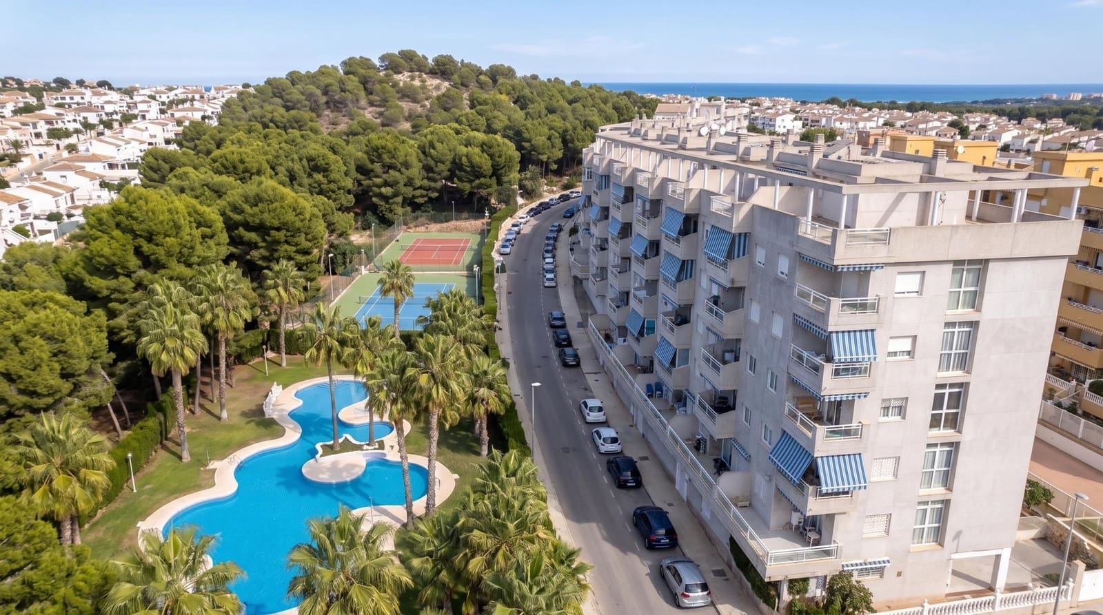 2 bedroom Apartment for sale in Orihuela Costa with pool - € 190,000 (Ref: 10150395)