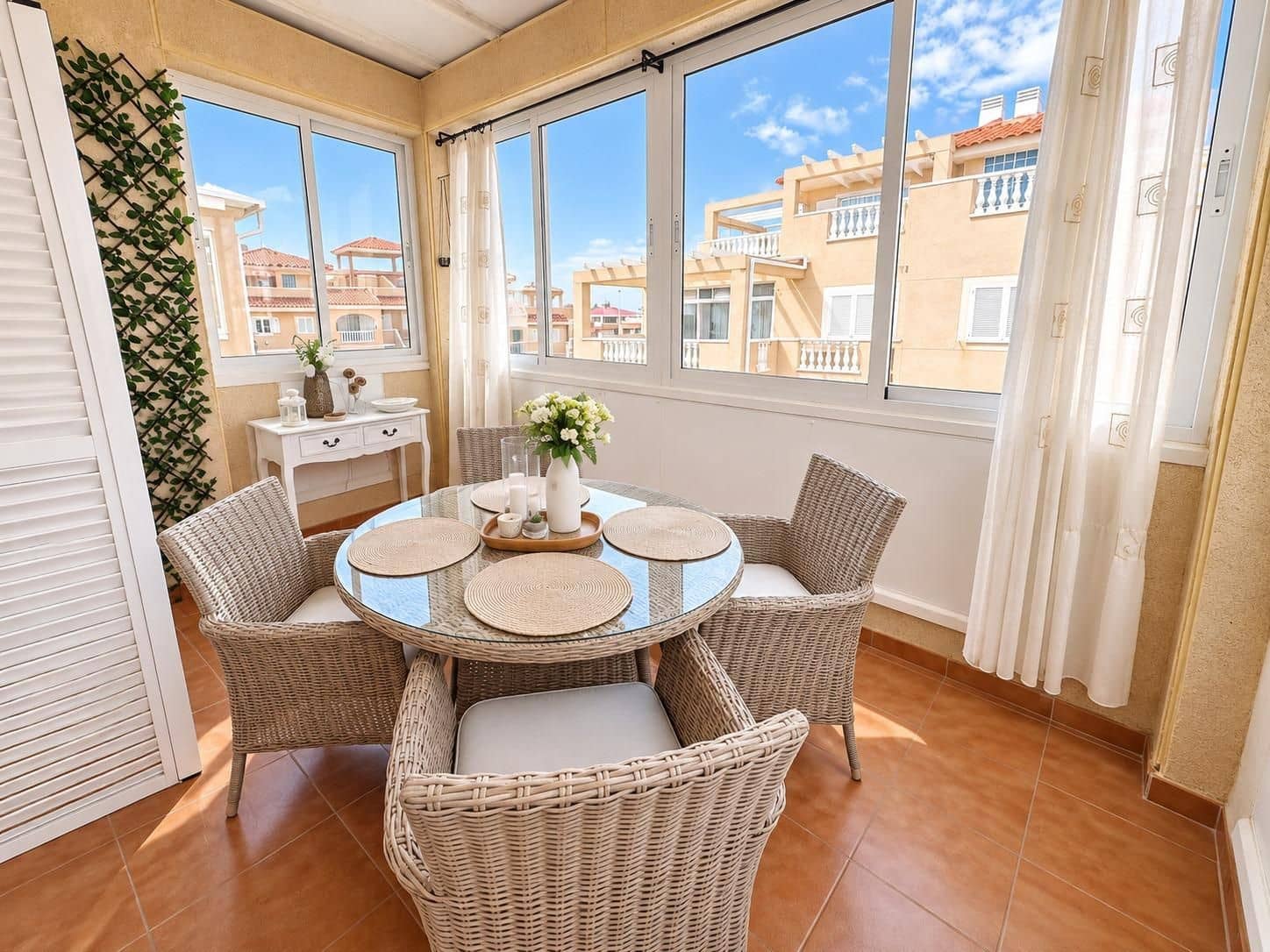 2 sovrum Lägenhet till salu i Orihuela Costa med pool - 219 900 € (Ref: 10150401)