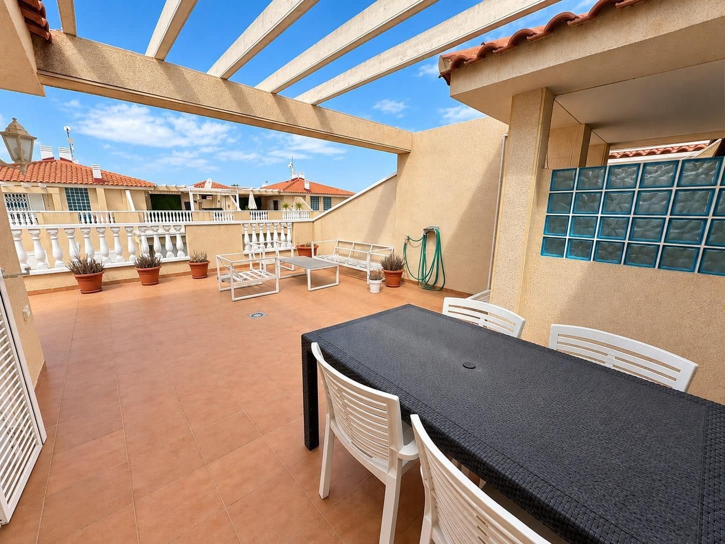 2 sovrum Lägenhet till salu i Orihuela Costa med pool - 219 900 € (Ref: 10150401)
