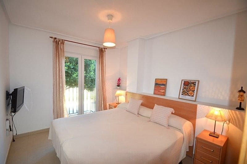 2 soveværelse Lejlighed til salg i Hacienda Riquelme med swimmingpool - € 169.000 (Ref: 10157828)