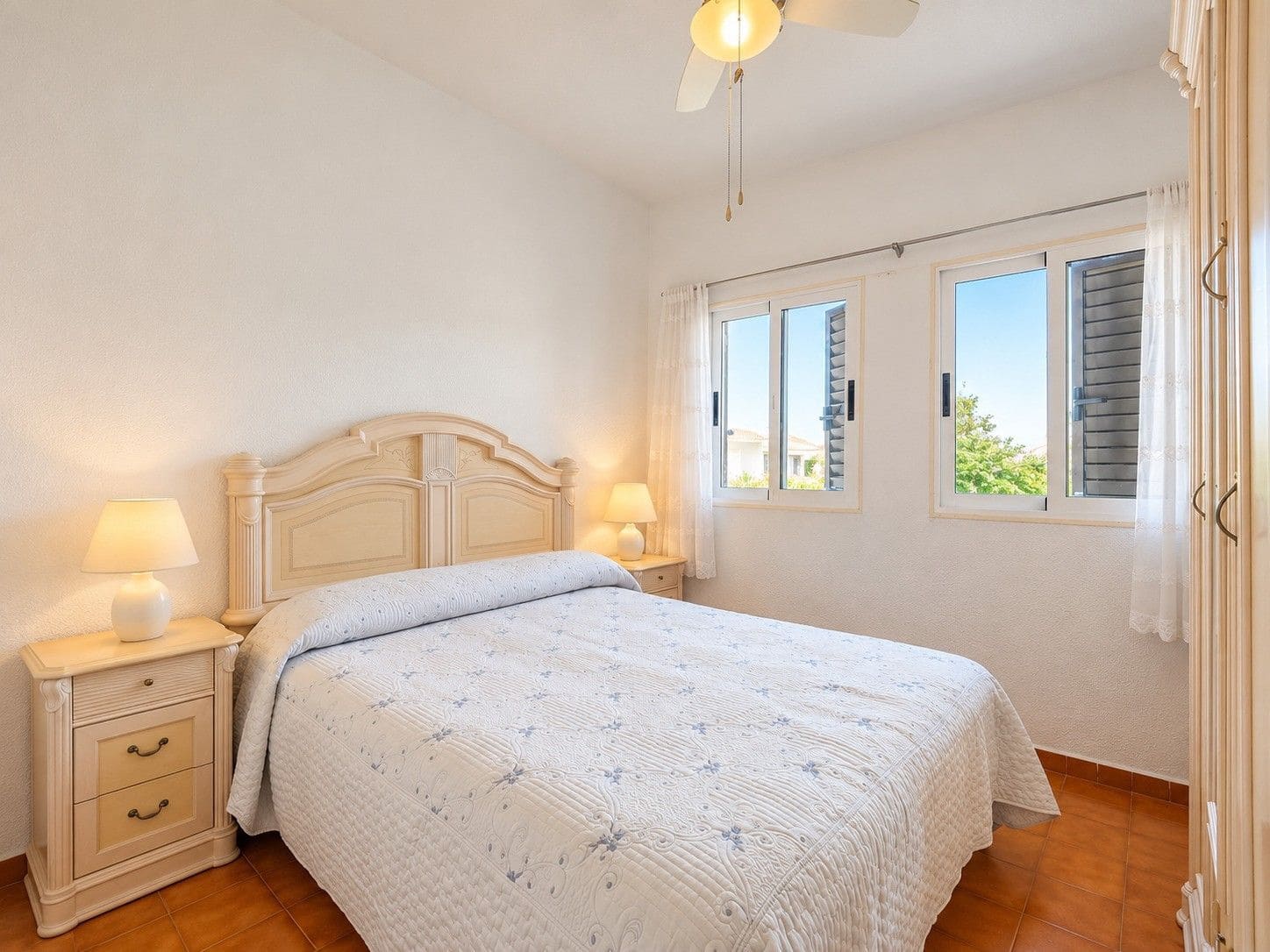 5 soveværelse Rækkehus til salg i Torrevieja med swimmingpool garage - € 350.000 (Ref: 10157830)