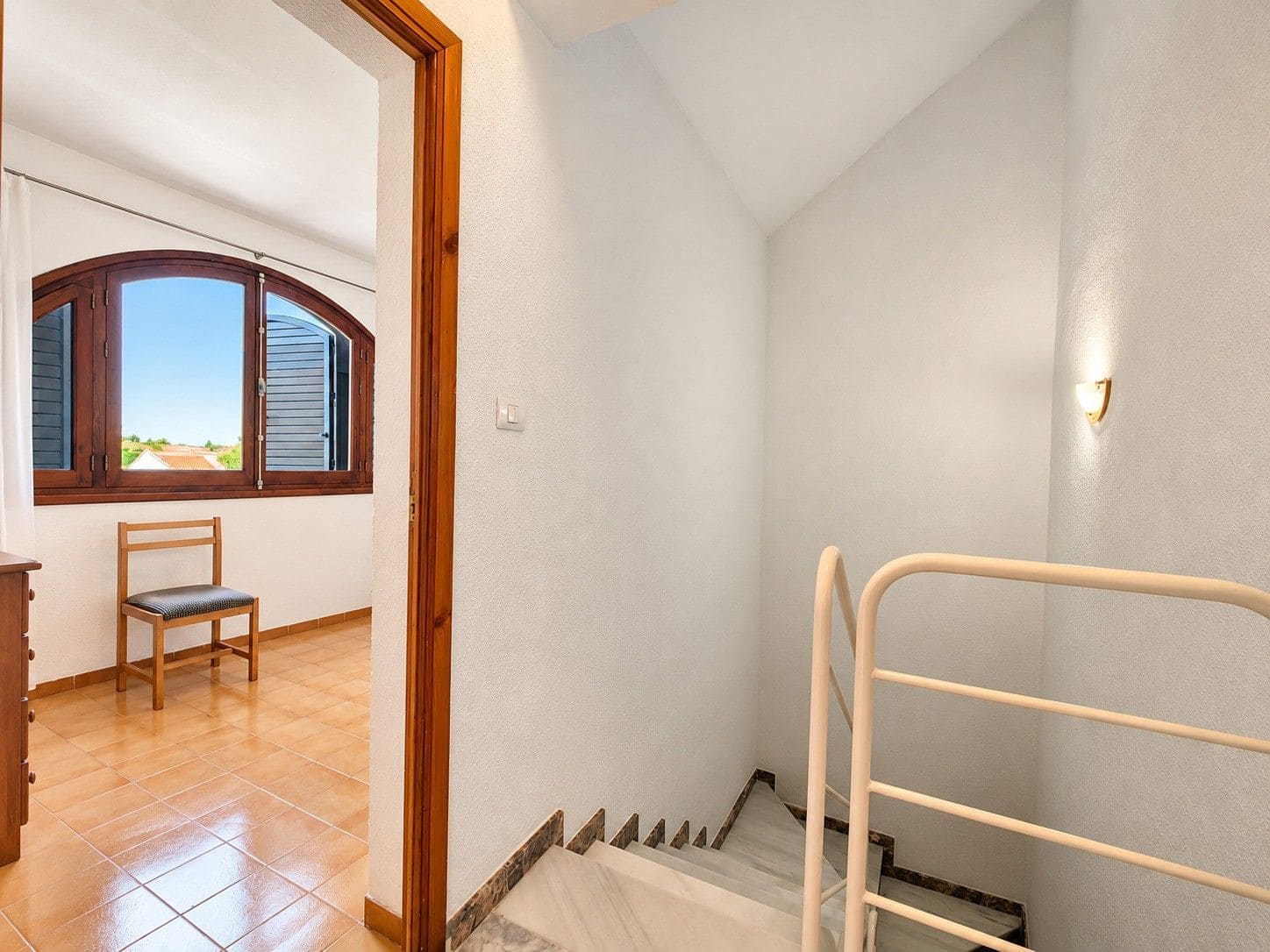 5 soveværelse Rækkehus til salg i Torrevieja med swimmingpool garage - € 350.000 (Ref: 10157830)