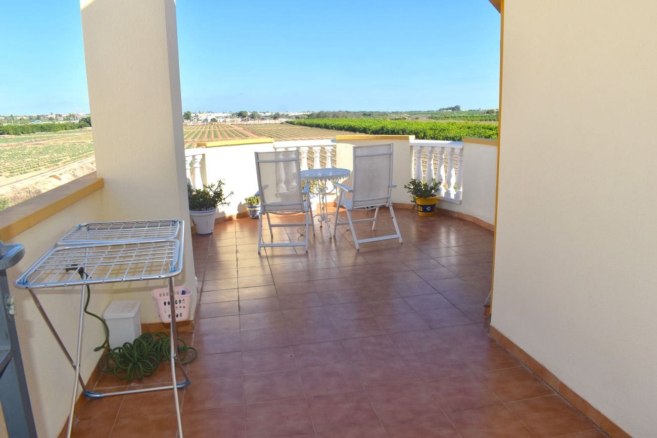 3 bedroom Villa for sale in Guardamar del Segura with pool - € 345,000 (Ref: 10159863)