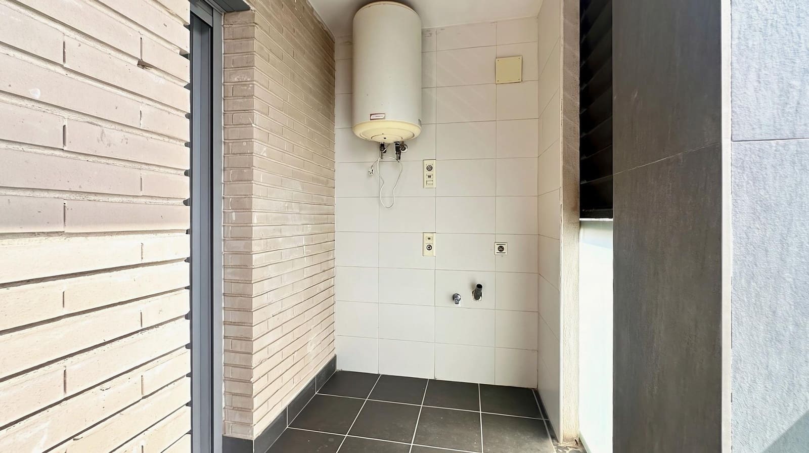 3 sypialnia Apartament na sprzedaż w Torrevieja - 167 000 € (Ref: 10159867)