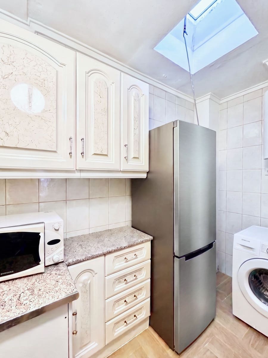 3 Zimmer Reihenhaus zu verkaufen in Torrevieja mit Garage - 199.000 € (Ref: 10159875)