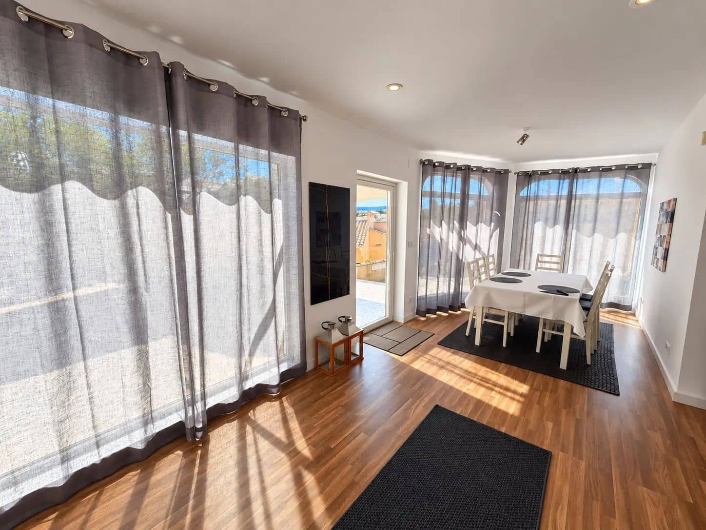 6 bedroom Villa for sale in Benijofar with pool garage - € 779,000 (Ref: 10161683)