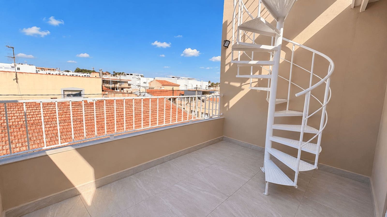 3 soveværelse Penthouse til salg i Lo Pagan - € 245.000 (Ref: 10161684)