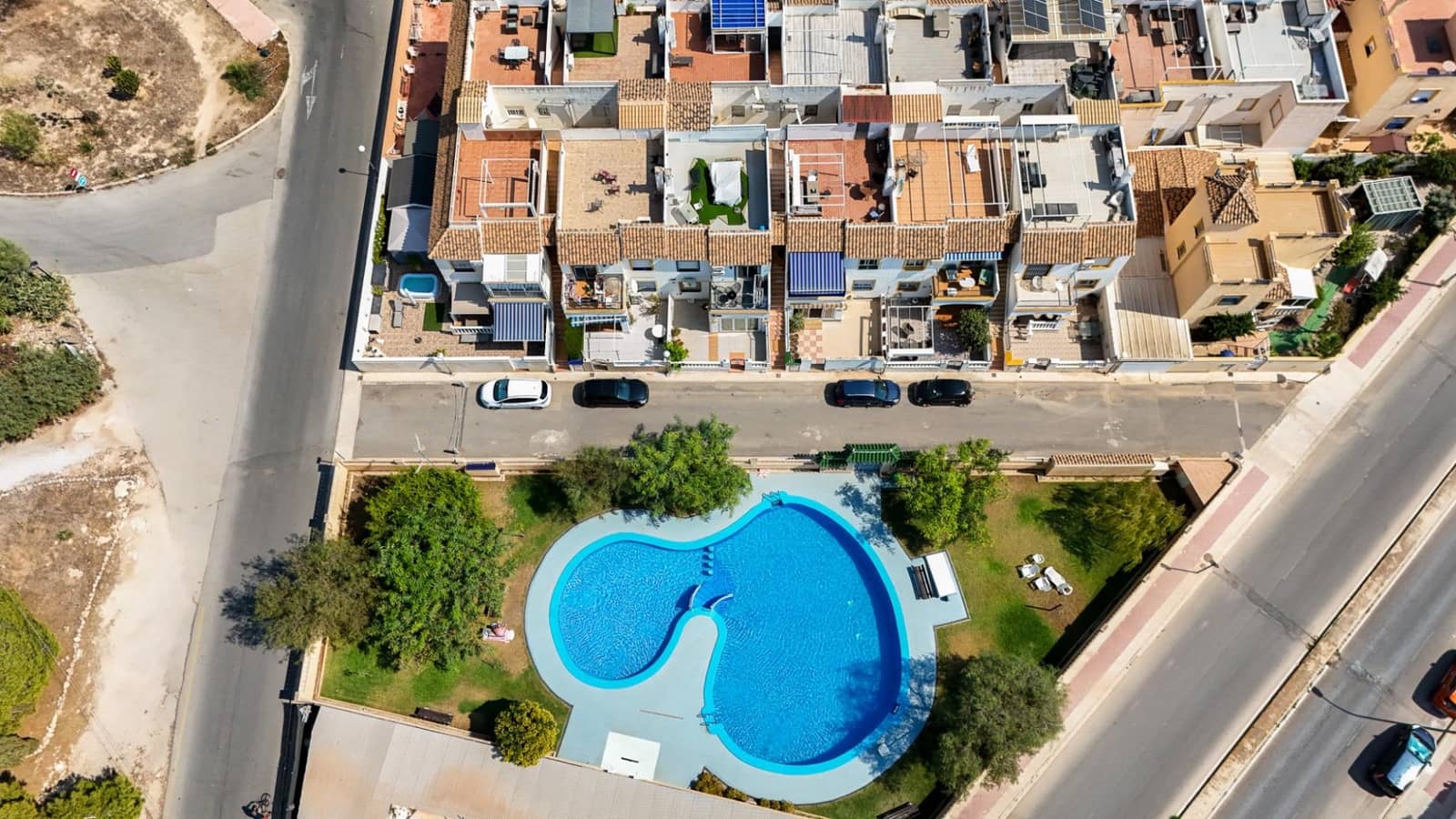 3 makuuhuone Huoneisto myytävänä paikassa La Florida mukana uima-altaan - 179 000 € (Ref: 10161686)