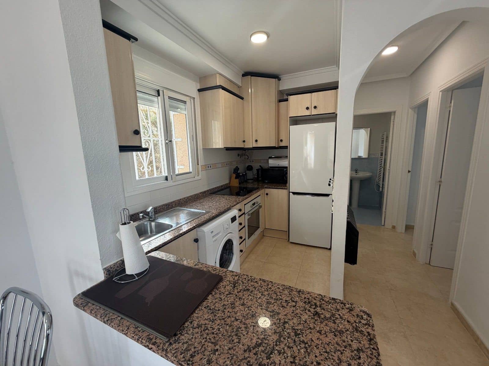 2 soveværelse Lejlighed til salg i Almoradi med swimmingpool garage - € 159.900 (Ref: 10162356)