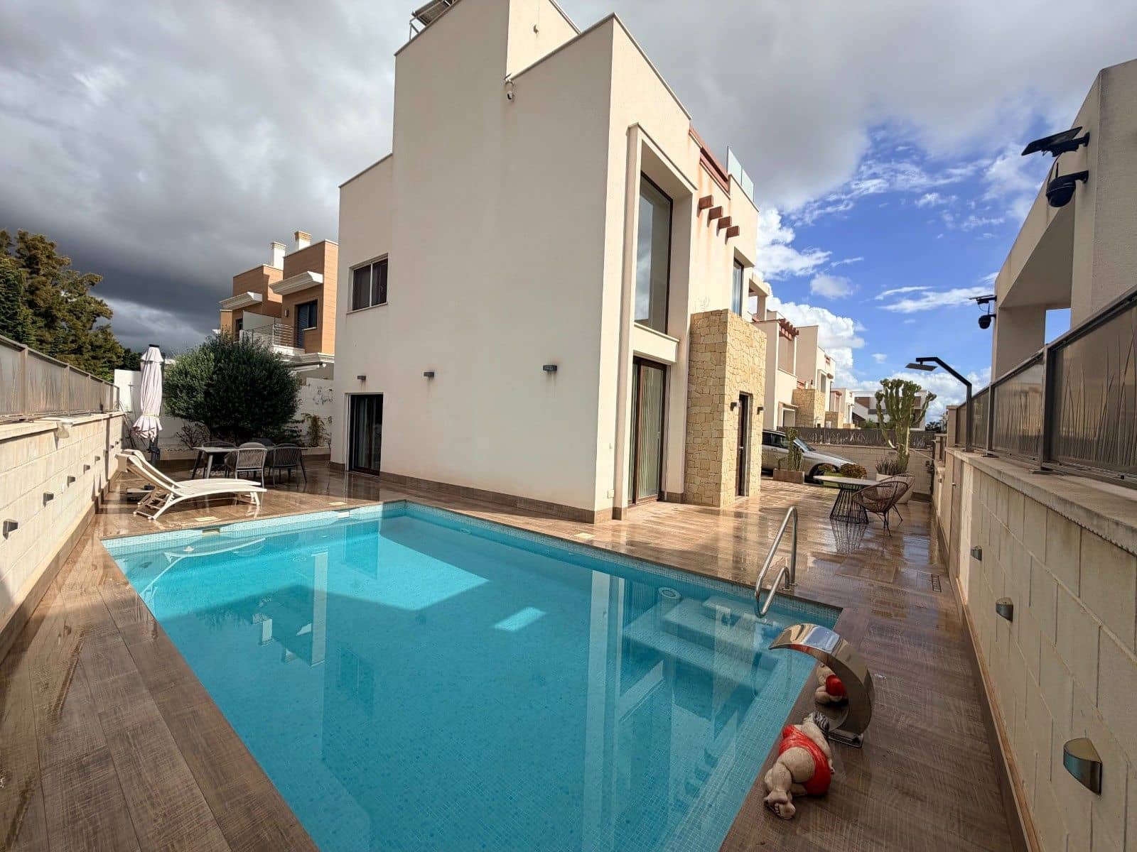 3 soveværelse Villa til salg i Almoradi - € 499.900 (Ref: 10162357)