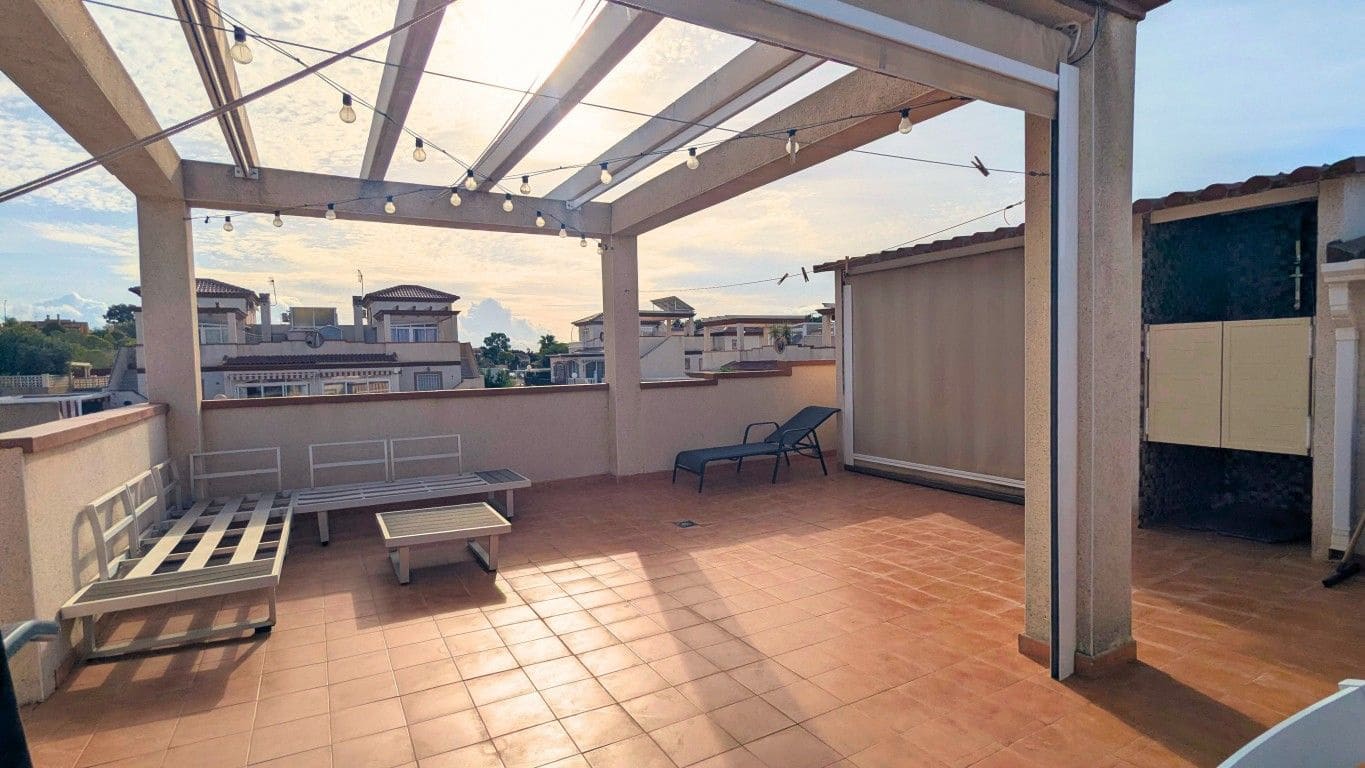2 bedroom Villa for sale in San Fulgencio with pool - € 189,000 (Ref: 10162359)