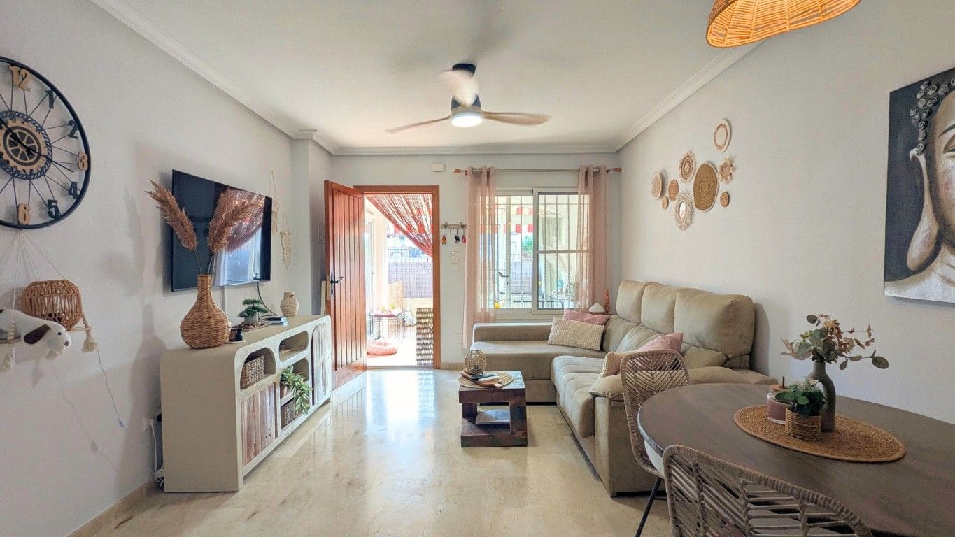 2 bedroom Villa for sale in San Fulgencio with pool - € 189,000 (Ref: 10162359)