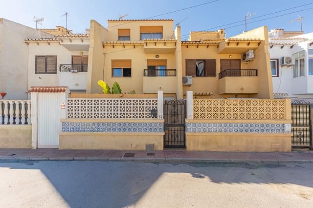 2 soverom Leilighet til salgs i La Siesta, Torrevieja med svømmebasseng - € 195 000 (Ref: 10162361)