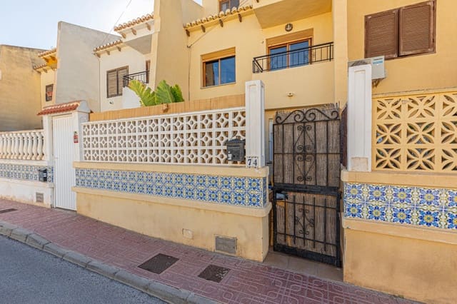 2 soverom Leilighet til salgs i La Siesta, Torrevieja med svømmebasseng - € 195 000 (Ref: 10162361)