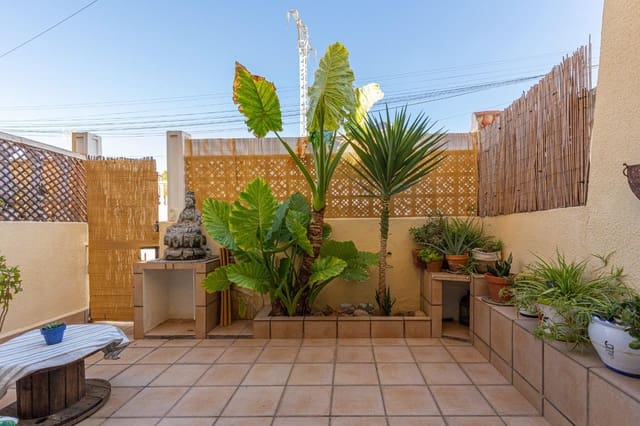 2 soverom Leilighet til salgs i La Siesta, Torrevieja med svømmebasseng - € 195 000 (Ref: 10162361)