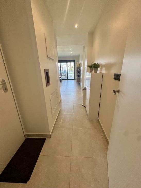 2 soveværelse Lejlighed til salg i El Raso med swimmingpool garage - € 274.500 (Ref: 10163142)