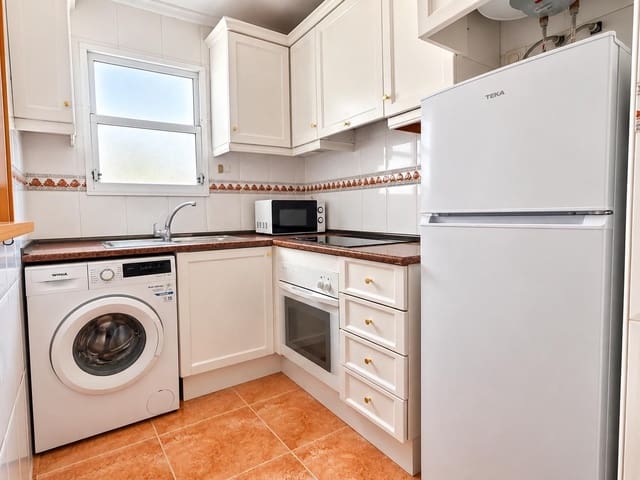 2 soveværelse Penthouse til salg i Centro, Torrevieja med swimmingpool - € 144.500 (Ref: 10165191)