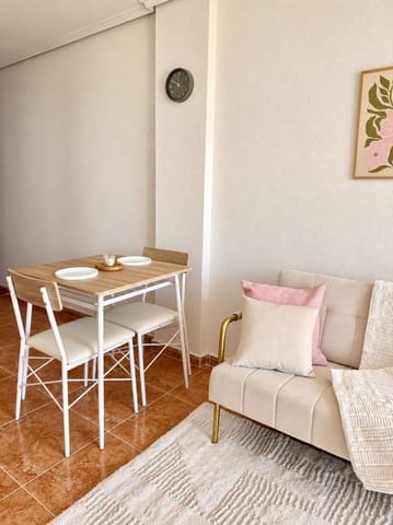 2 soveværelse Penthouse til salg i Centro, Torrevieja med swimmingpool - € 144.500 (Ref: 10165191)