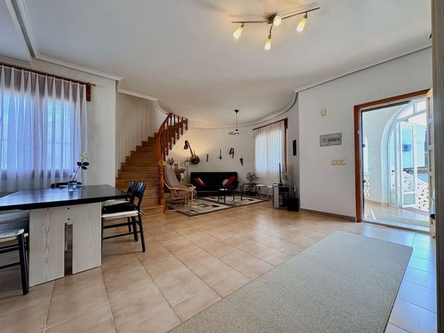 3 Zimmer Villa zu verkaufen in Formentera del Segura mit Garage - 320.000 € (Ref: 10166821)