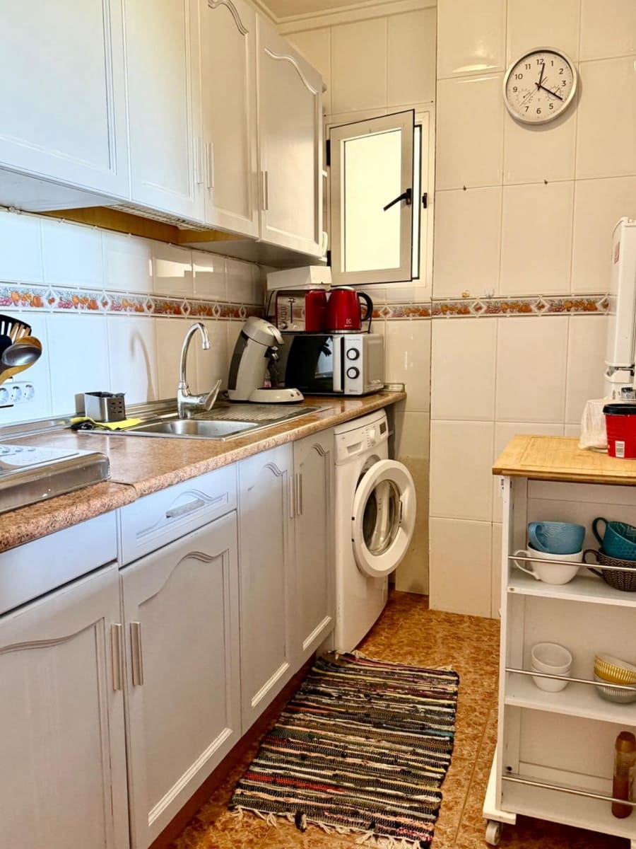 2 sypialnia Apartament na sprzedaż w Torrevieja z basenem - 146 900 € (Ref: 10168660)