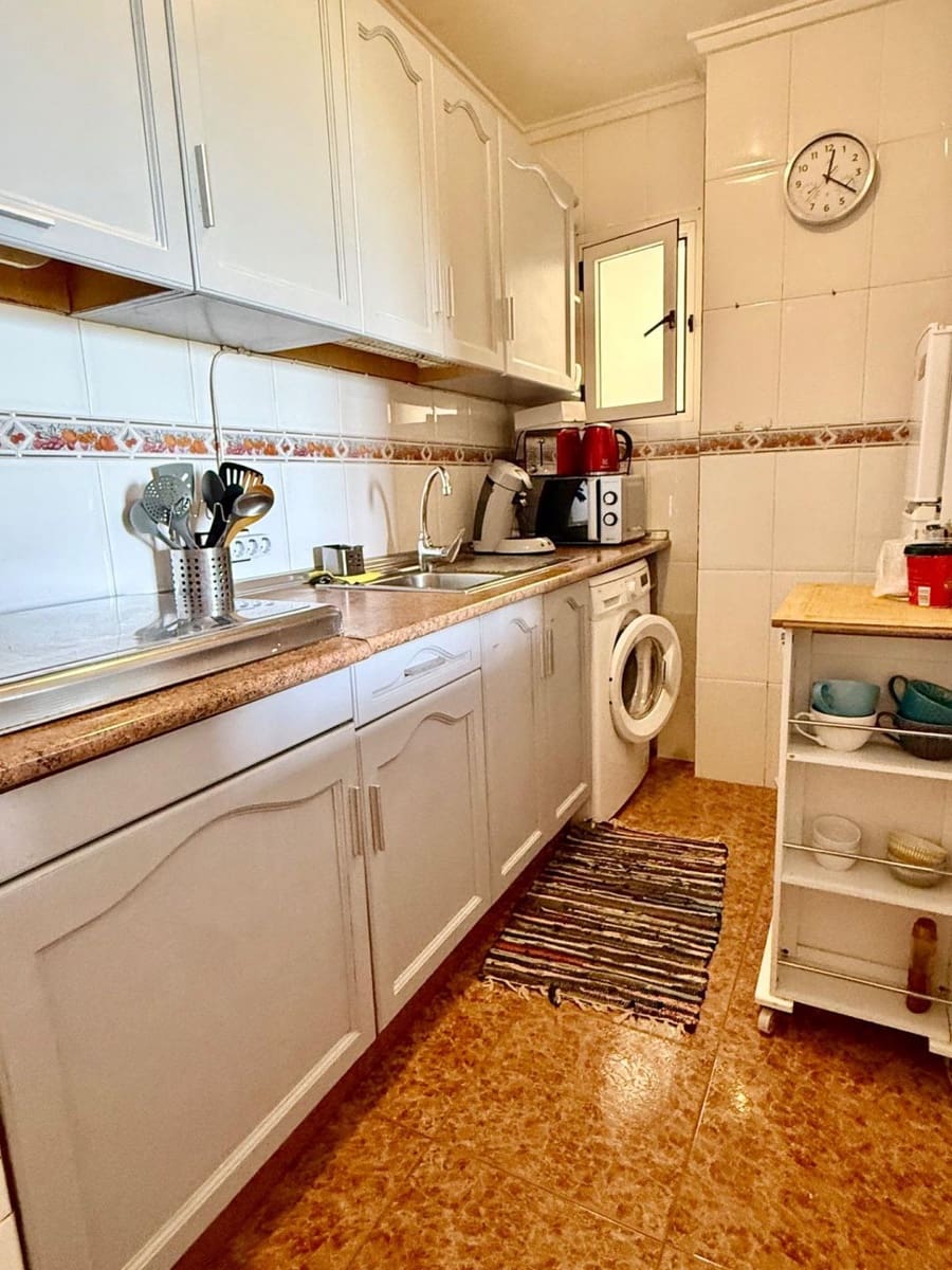 2 sypialnia Apartament na sprzedaż w Torrevieja z basenem - 146 900 € (Ref: 10168660)