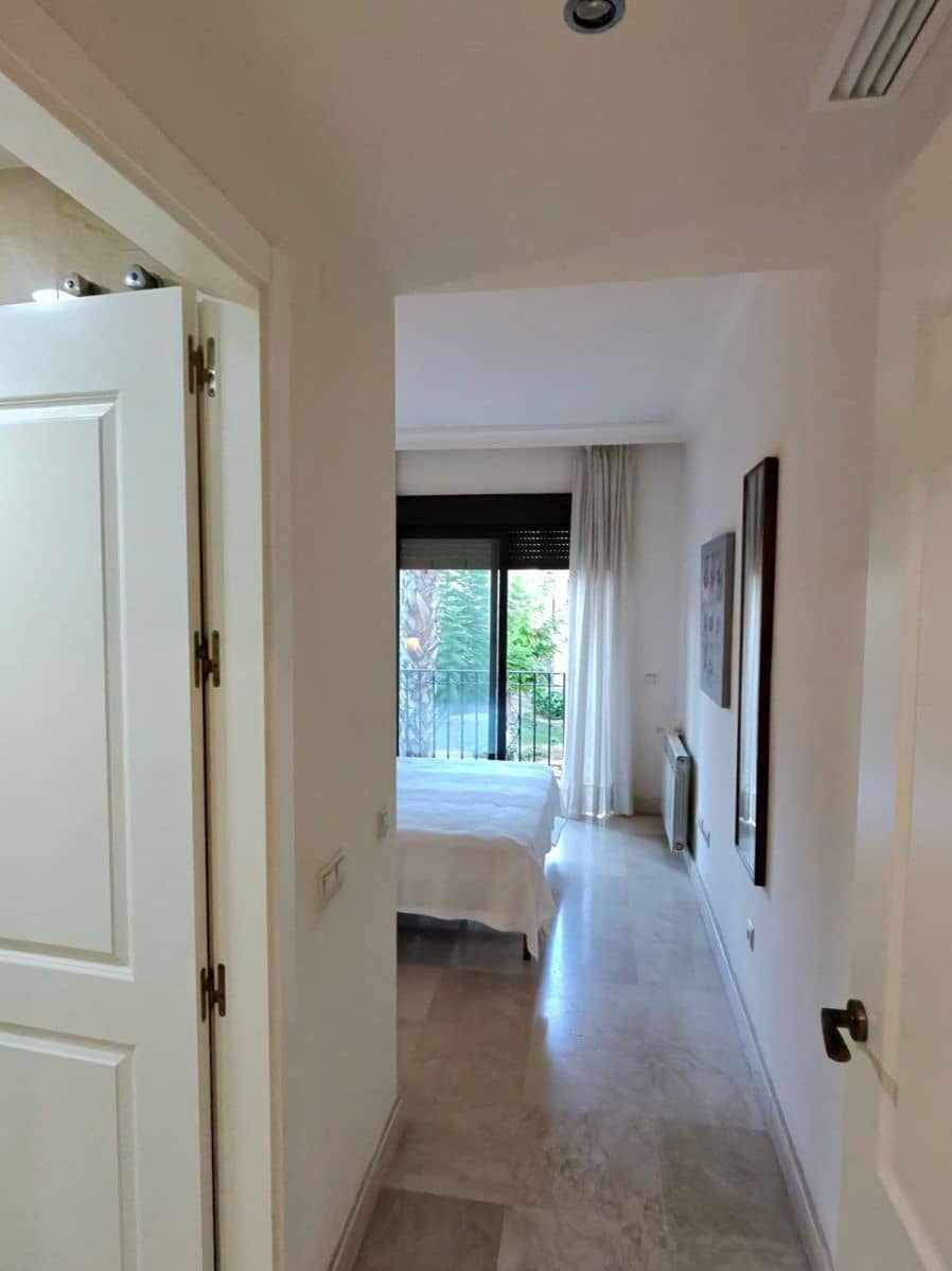 2 sypialnia Apartament na sprzedaż w Roda z basenem garażem - 188 000 € (Ref: 10168663)